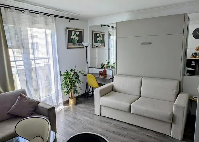 Cozy Paris Porte De Versailles